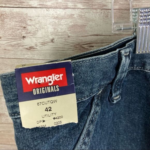 Wrangler NWT Carpenter Utility Shorts Size 42 - Picture 2 of 5